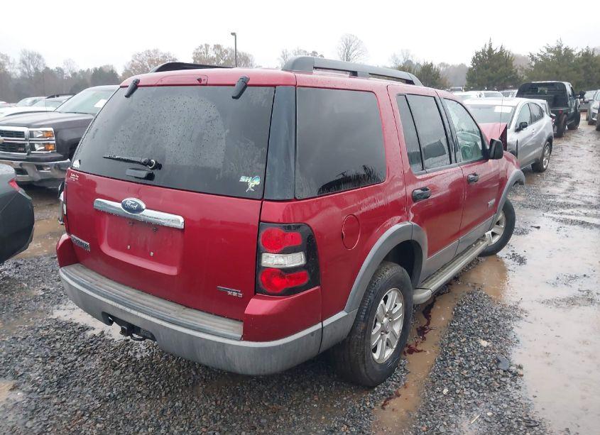 Photo 4 of 2006 Ford Explorer XLT (VIN 1FMEU73E36UB57500)