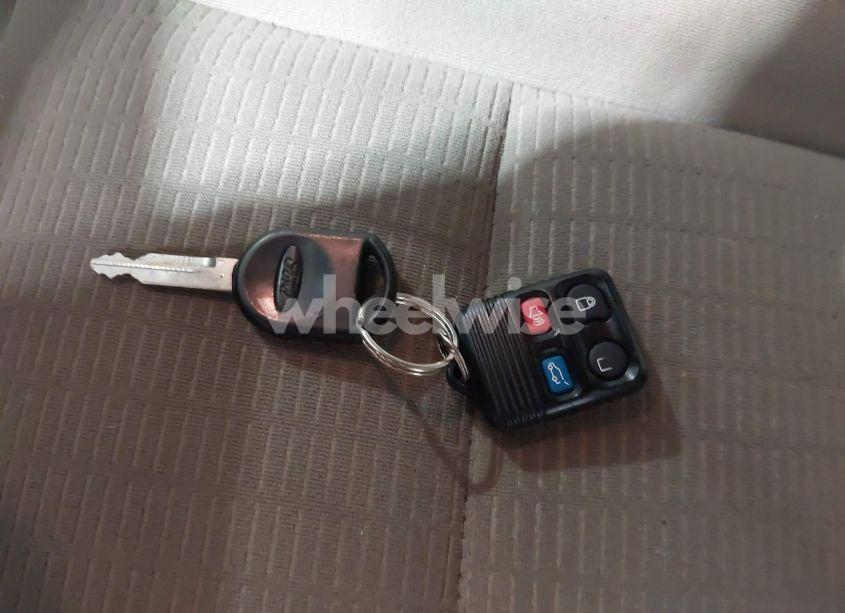 Photo 11 of 2006 Ford Explorer XLT (VIN 1FMEU73E36ZA19622)