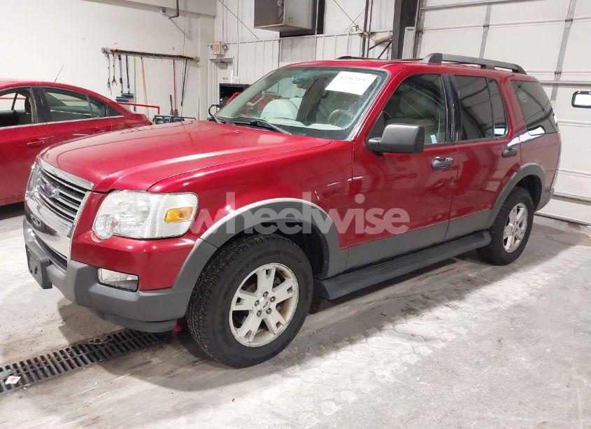 Photo 2 of 2006 Ford Explorer XLT (VIN 1FMEU73E36ZA19622)