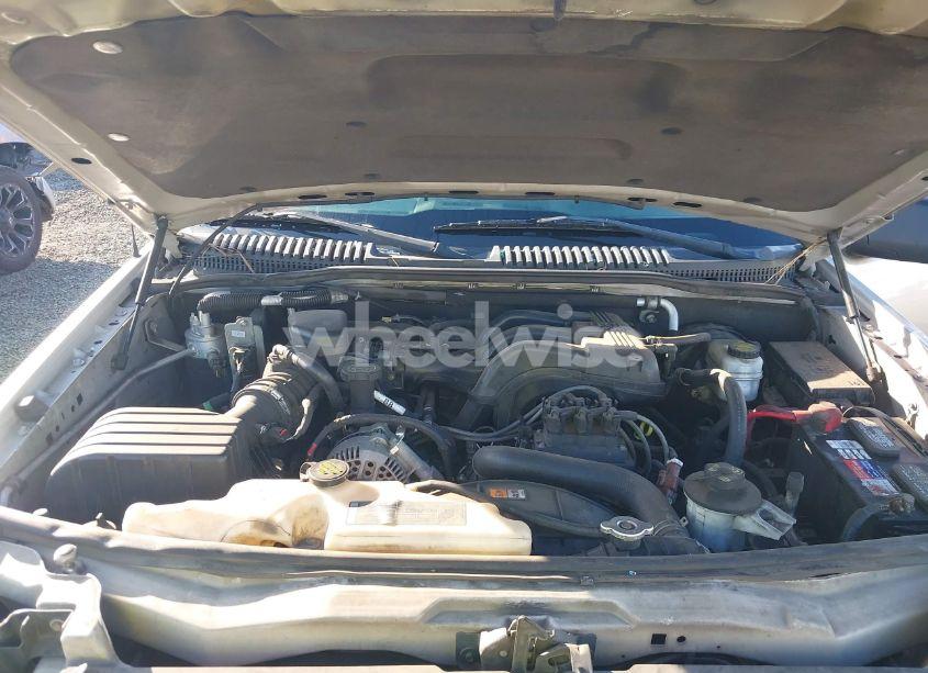 Photo 10 of 2008 Ford Explorer XLT (VIN 1FMEU73E38UA57643)