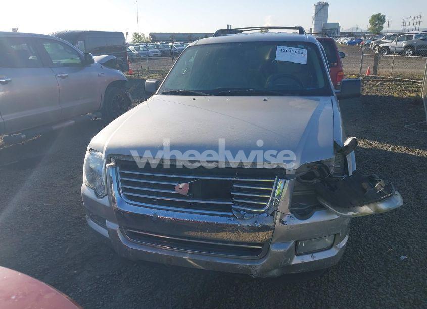 Photo 13 of 2008 Ford Explorer XLT (VIN 1FMEU73E38UA57643)