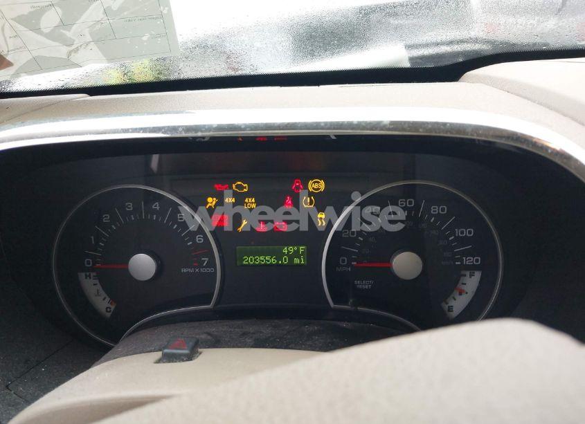 Photo 7 of 2009 Ford Explorer XLT (VIN 1FMEU73E39UA15877)