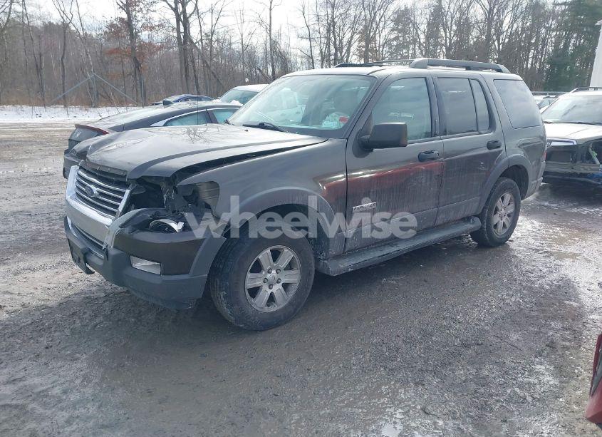 Photo 2 of 2006 Ford Explorer XLT (VIN 1FMEU73E46UA05726)