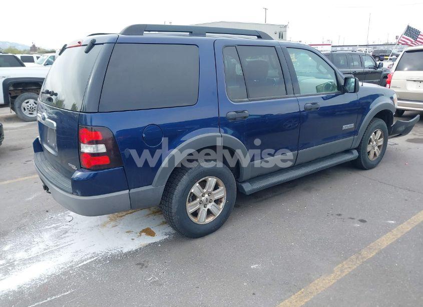 Photo 4 of 2006 Ford Explorer XLT (VIN 1FMEU73E46UA18945)