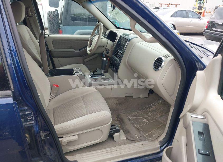 Photo 5 of 2006 Ford Explorer XLT (VIN 1FMEU73E46UA18945)