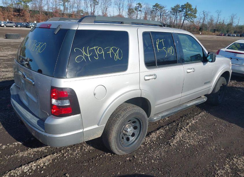 Photo 4 of 2007 Ford Explorer XLT (VIN 1FMEU73E47UB08940)