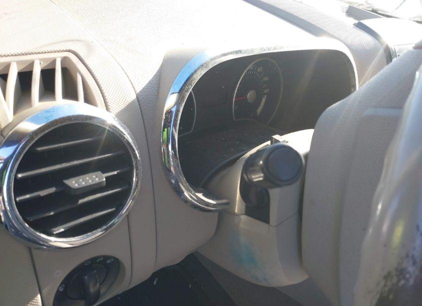 Photo 7 of 2007 Ford Explorer XLT (VIN 1FMEU73E47UB08940)