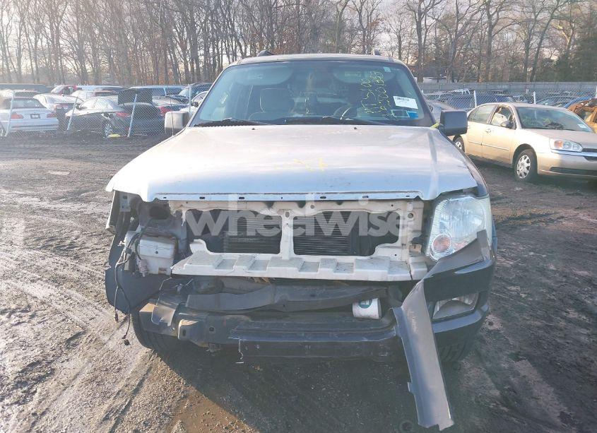 Photo 6 of 2007 Ford Explorer XLT (VIN 1FMEU73E47UB36138)