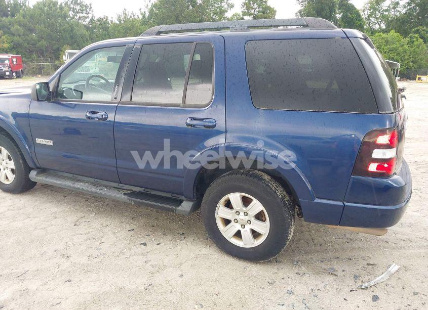 Photo 3 of 2008 Ford Explorer XLT (VIN 1FMEU73E48UA84950)