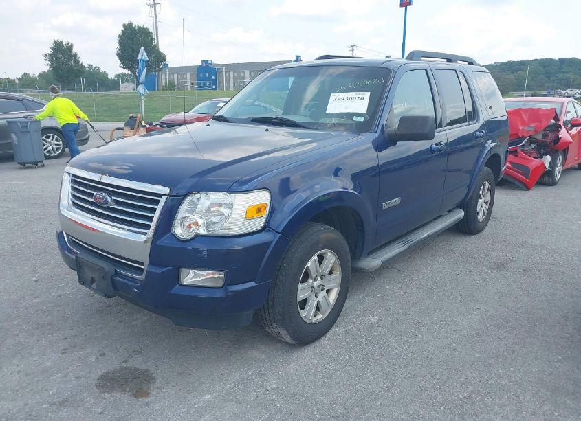 Photo 2 of 2007 Ford Explorer XLT (VIN 1FMEU73E57UB55510)