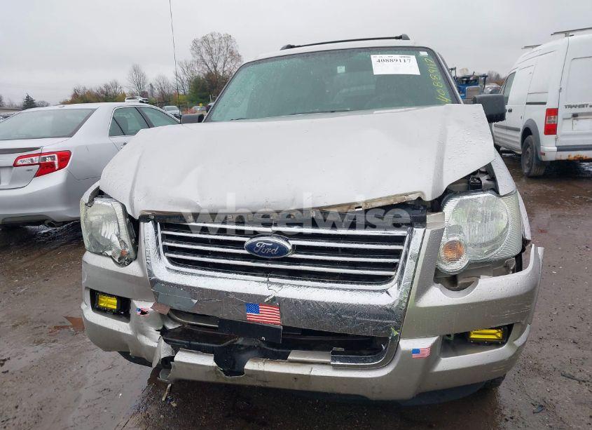 Photo 12 of 2007 Ford Explorer XLT (VIN 1FMEU73E57UB79127)