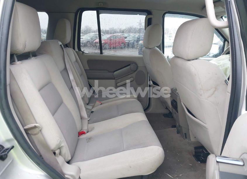 Photo 8 of 2007 Ford Explorer XLT (VIN 1FMEU73E57UB79127)