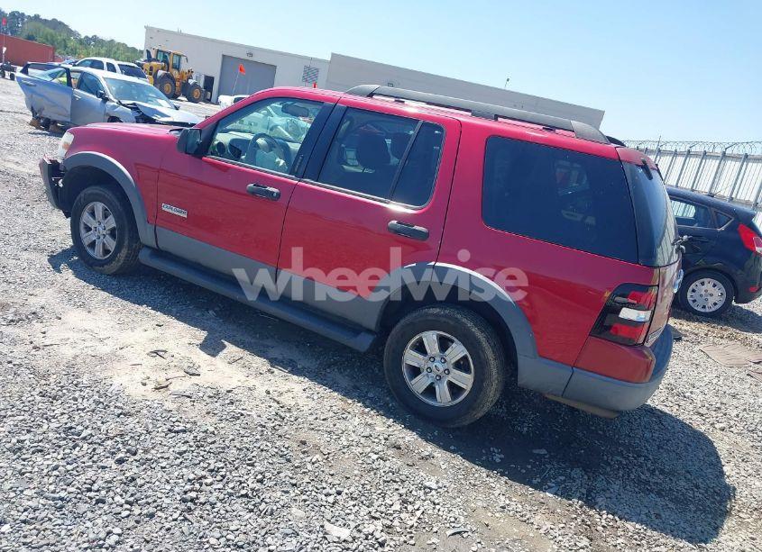 Photo 3 of 2006 Ford Explorer XLT (VIN 1FMEU73E66UA42910)
