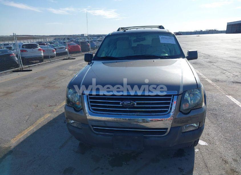 Photo 6 of 2006 Ford Explorer XLT (VIN 1FMEU73E66UB73562)
