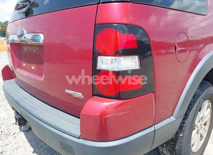 Photo 12 of 2007 Ford Explorer XLT (VIN 1FMEU73E67UB28736)