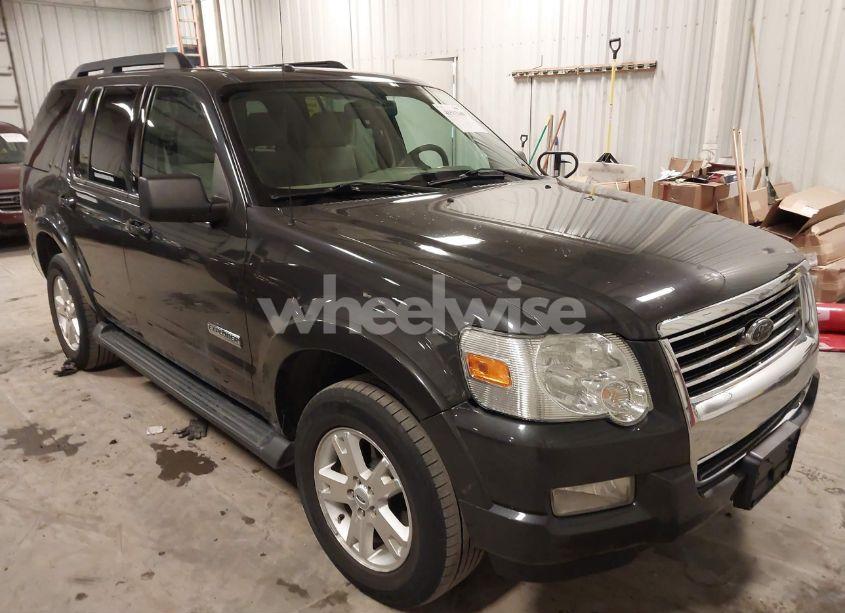 2007 Ford Explorer XLT (VIN 1FMEU73E67UB44483) main photo