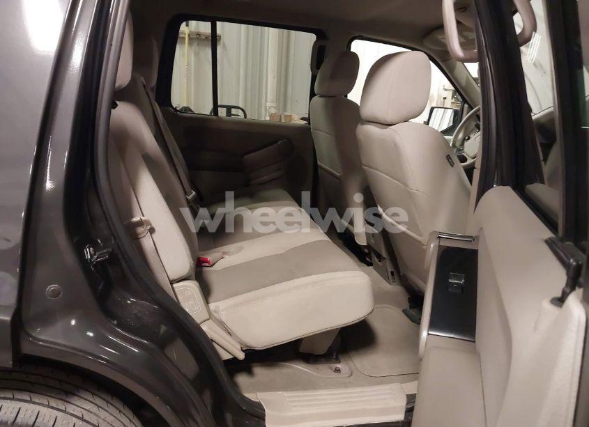 Photo 8 of 2007 Ford Explorer XLT (VIN 1FMEU73E67UB44483)