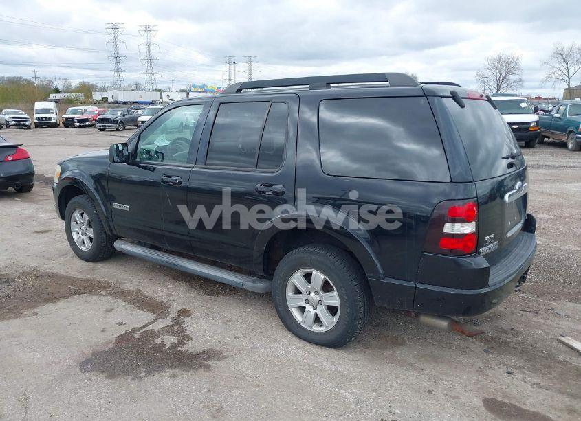 Photo 3 of 2007 Ford Explorer XLT (VIN 1FMEU73E67UB82828)