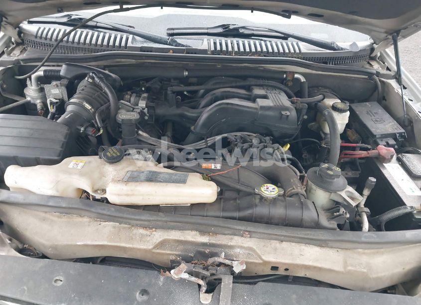 Photo 10 of 2007 Ford Explorer XLT (VIN 1FMEU73E67UB87480)