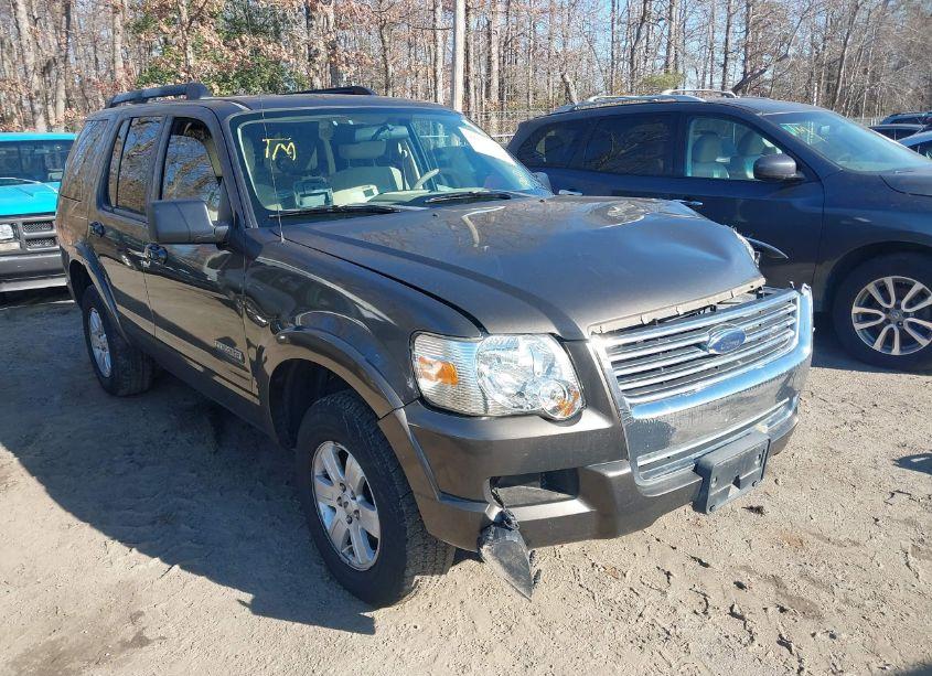 2008 Ford Explorer XLT (VIN 1FMEU73E68UA92645) main photo