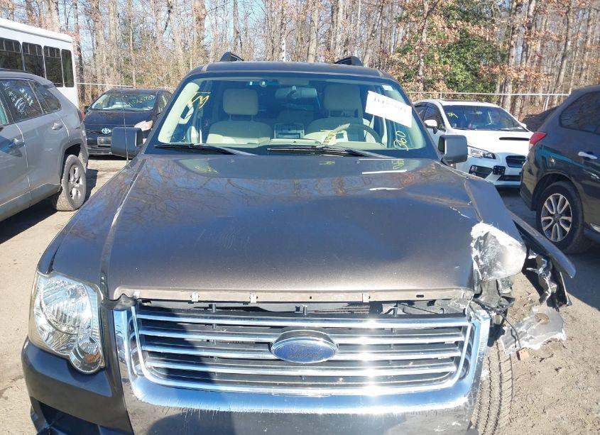 Photo 10 of 2008 Ford Explorer XLT (VIN 1FMEU73E68UA92645)