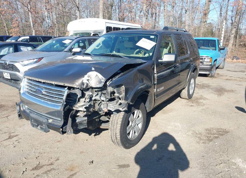 Photo 2 of 2008 Ford Explorer XLT (VIN 1FMEU73E68UA92645)