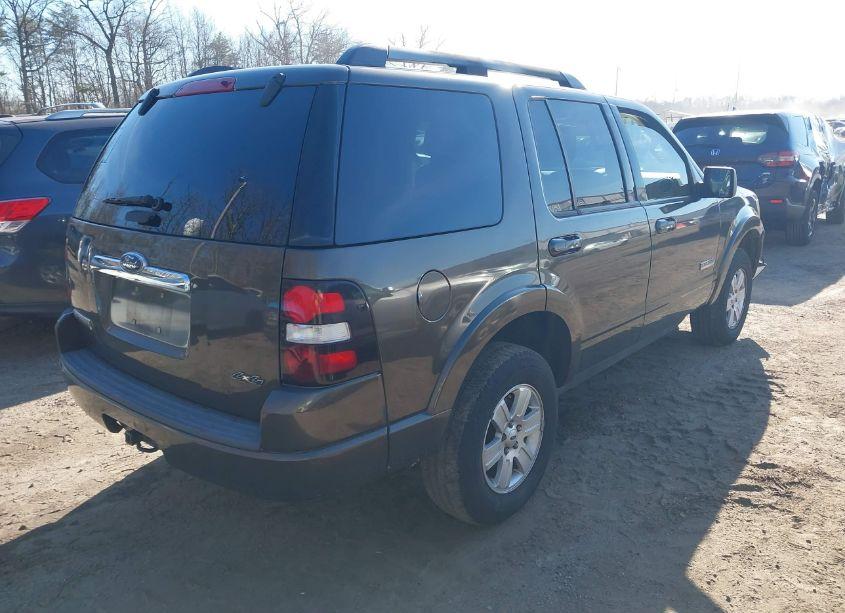 Photo 4 of 2008 Ford Explorer XLT (VIN 1FMEU73E68UA92645)