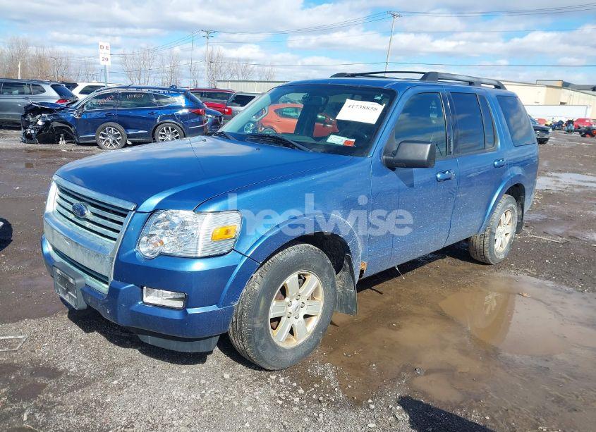 Photo 2 of 2009 Ford Explorer XLT (VIN 1FMEU73E69UA28641)