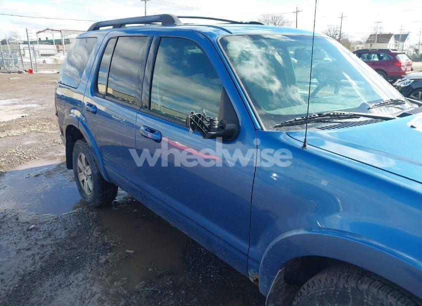 Photo 6 of 2009 Ford Explorer XLT (VIN 1FMEU73E69UA28641)