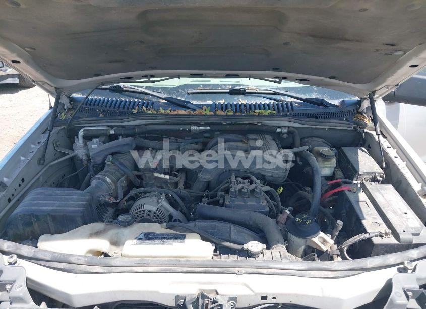 Photo 10 of 2006 Ford Explorer XLT (VIN 1FMEU73E76UA80890)