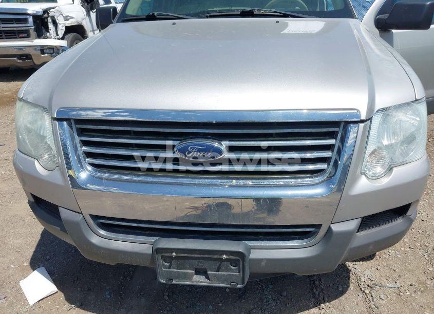 Photo 6 of 2006 Ford Explorer XLT (VIN 1FMEU73E76UA80890)