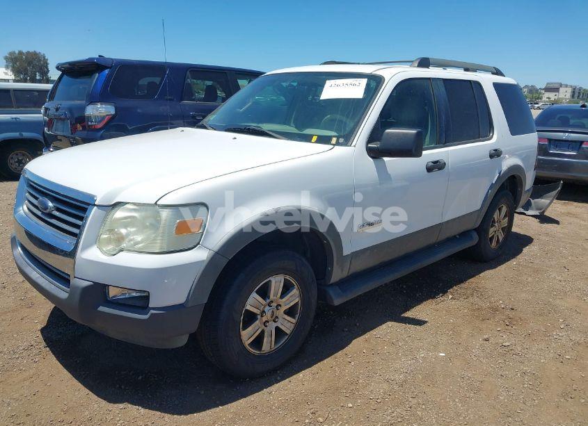 Photo 2 of 2006 Ford Explorer XLT (VIN 1FMEU73E76UA81201)