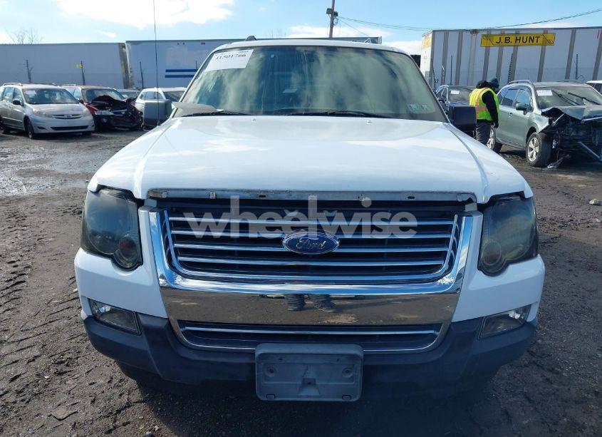 Photo 6 of 2007 Ford Explorer XLT (VIN 1FMEU73E77UB23643)