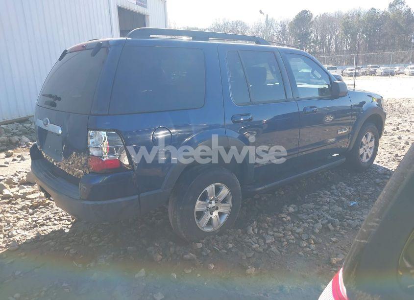 Photo 4 of 2007 Ford Explorer XLT (VIN 1FMEU73E77UB27076)
