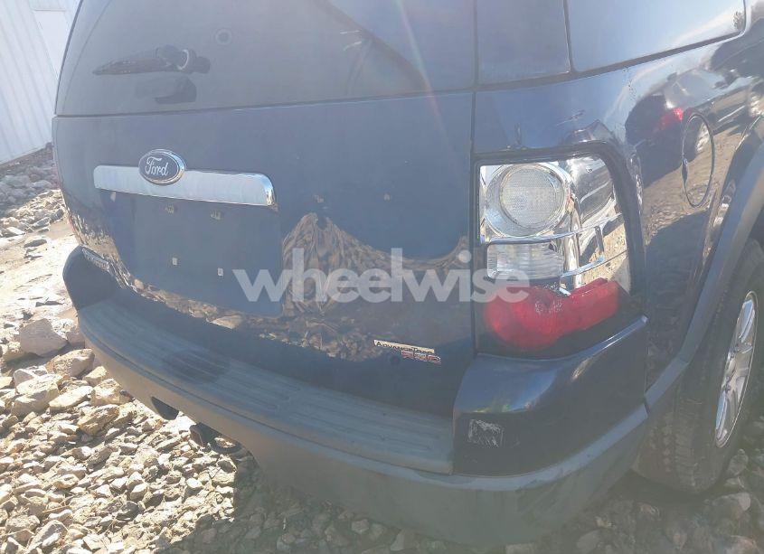 Photo 6 of 2007 Ford Explorer XLT (VIN 1FMEU73E77UB27076)