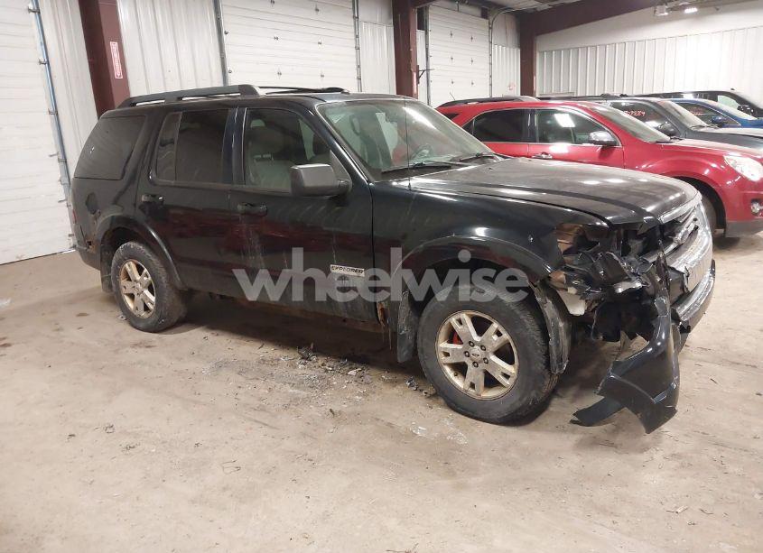 2008 Ford Explorer XLT (VIN 1FMEU73E78UA04900) main photo