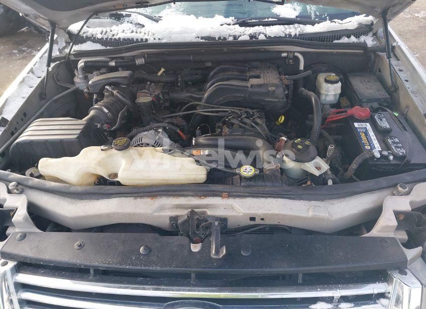 Photo 10 of 2008 Ford Explorer XLT (VIN 1FMEU73E78UA08493)