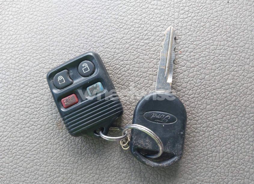 Photo 11 of 2008 Ford Explorer XLT (VIN 1FMEU73E78UA08493)