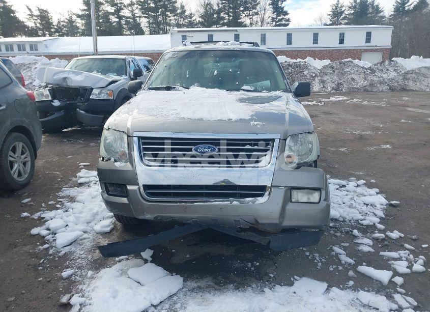 Photo 6 of 2008 Ford Explorer XLT (VIN 1FMEU73E78UA08493)