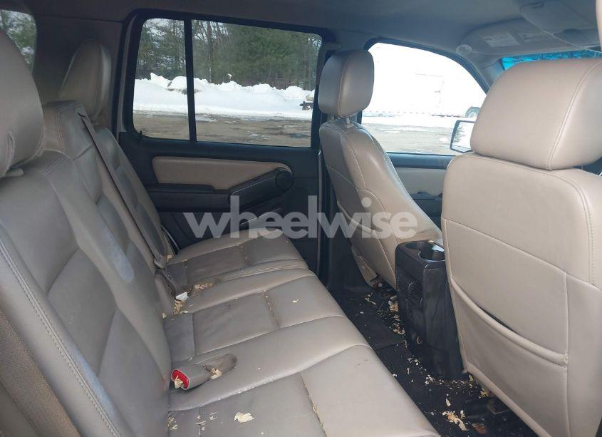 Photo 8 of 2008 Ford Explorer XLT (VIN 1FMEU73E78UA08493)