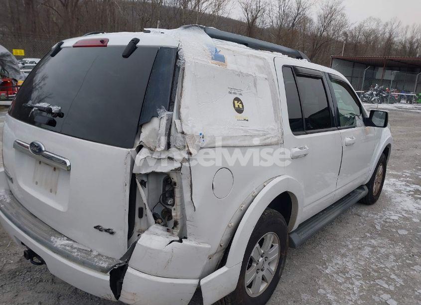 Photo 6 of 2009 Ford Explorer XLT (VIN 1FMEU73E79UA42936)