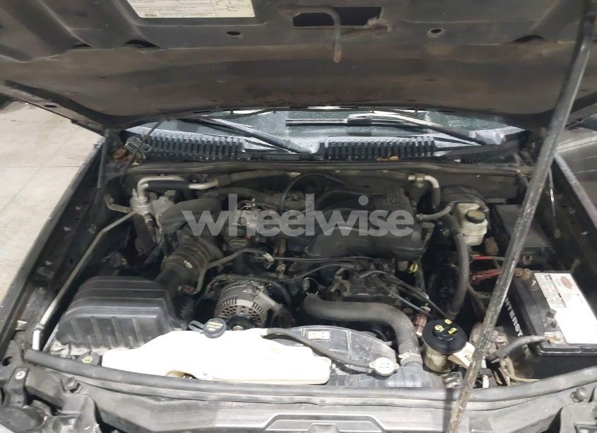 Photo 10 of 2006 Ford Explorer XLT (VIN 1FMEU73E86ZA14691)