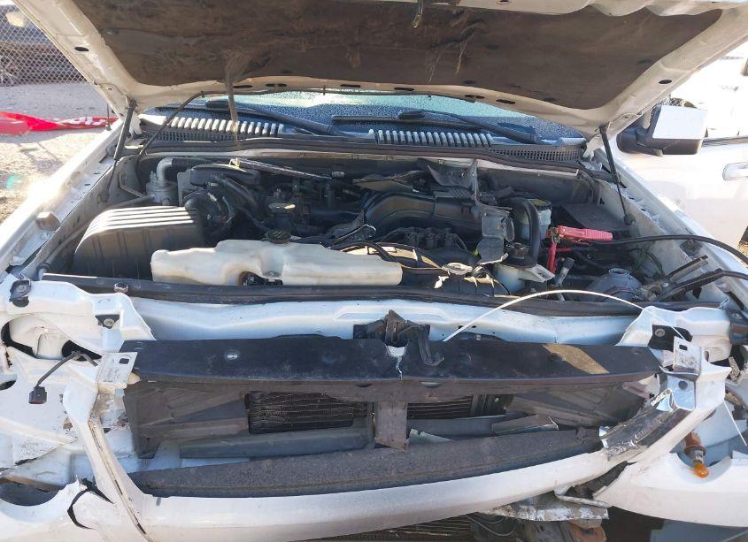 Photo 10 of 2006 Ford Explorer XLT (VIN 1FMEU73E86ZA29319)