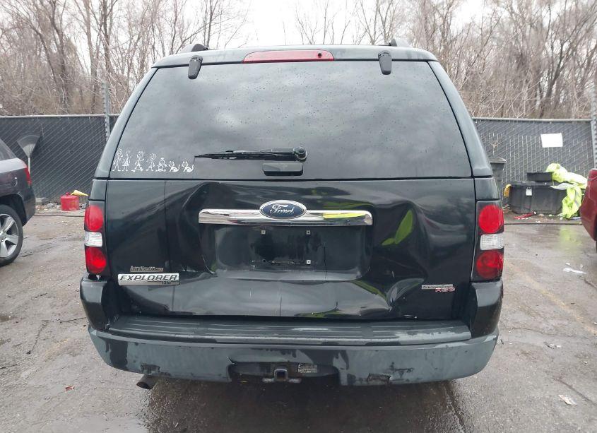 Photo 16 of 2007 Ford Explorer XLT (VIN 1FMEU73E87UB33663)