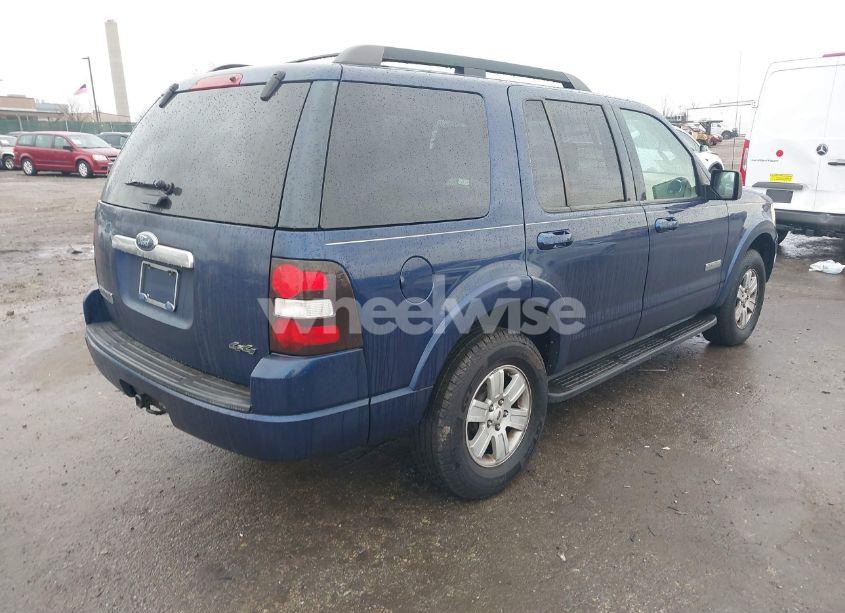 Photo 4 of 2008 Ford Explorer XLT (VIN 1FMEU73E88UA55371)