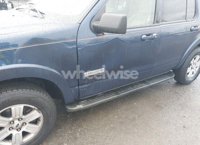 Photo 6 of 2008 Ford Explorer XLT (VIN 1FMEU73E88UA55371)