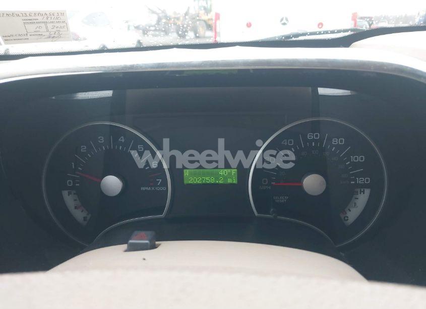 Photo 7 of 2008 Ford Explorer XLT (VIN 1FMEU73E88UA55371)