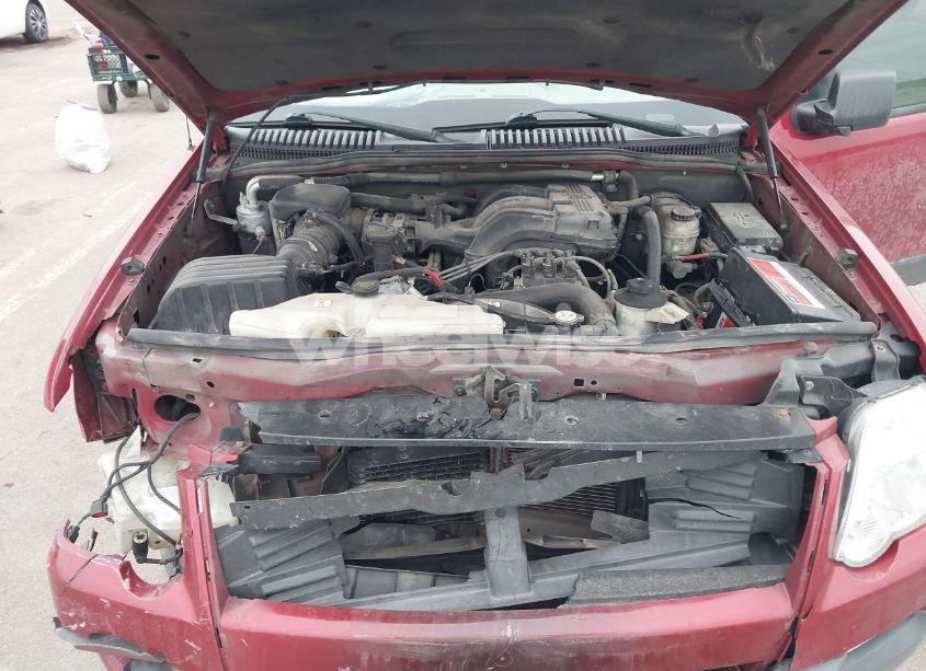 Photo 10 of 2006 Ford Explorer XLT (VIN 1FMEU73E96UA93317)