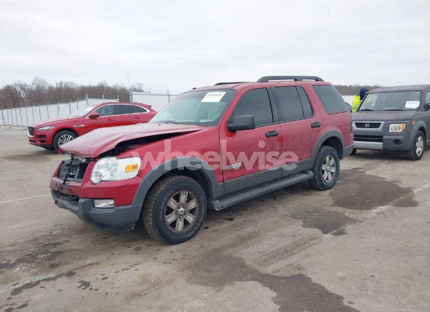 Photo 2 of 2006 Ford Explorer XLT (VIN 1FMEU73E96UA93317)