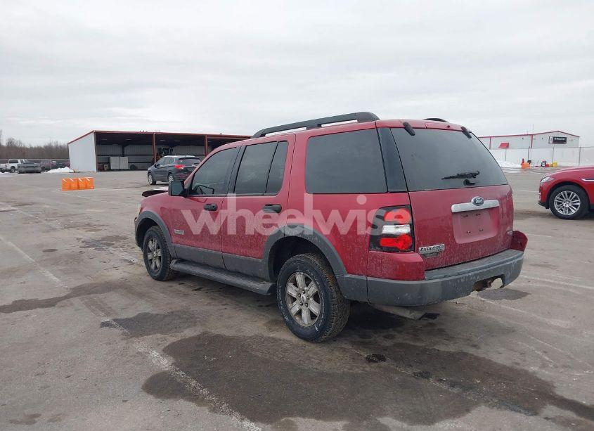Photo 3 of 2006 Ford Explorer XLT (VIN 1FMEU73E96UA93317)